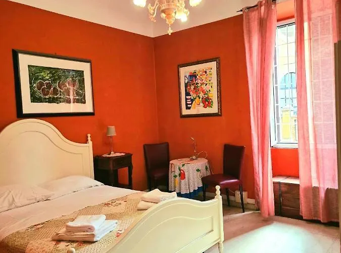 Casa Totti Oda ve Kahvaltı 3*