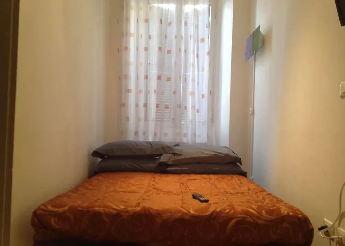 Oda ve Kahvaltı Casa Totti Roma